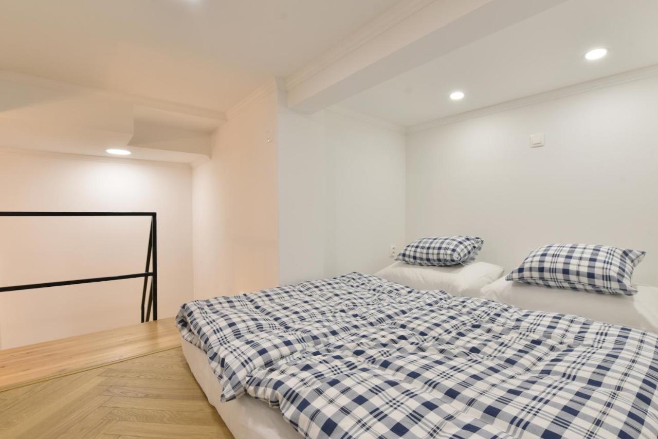 Apartman S Balkonom Trencin Ngoại thất bức ảnh
