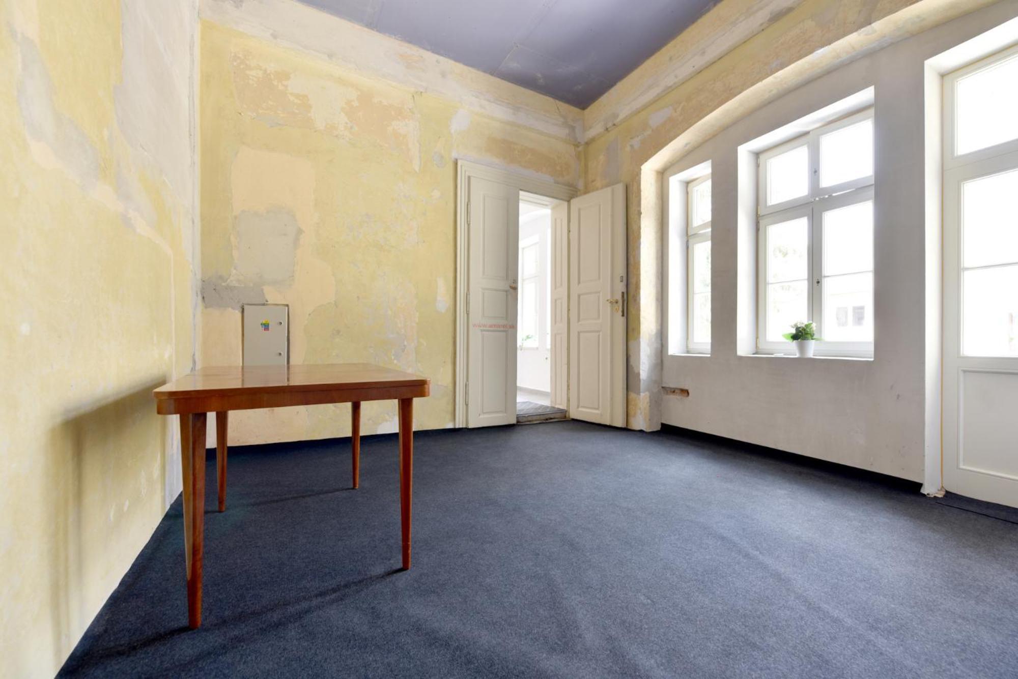 Apartman S Balkonom Trencin Ngoại thất bức ảnh